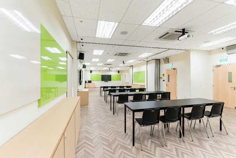 Classrooms - image of the interior with tables and chairs